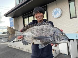 勝浦渡船（テトラポット）勝浦渡船にて