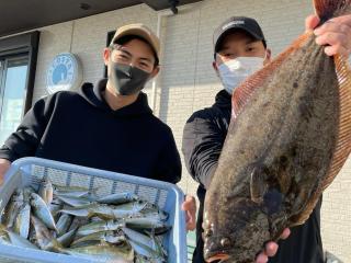 勝浦周辺（堤防）サビキ釣りでヒラメゲット‼️