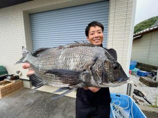 勝浦周辺（磯）クロダイ　44cm