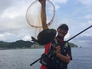 寄り浦（テトラポット）やる時はやるんだぞ！！